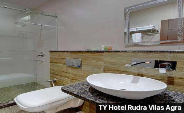 Hotel Rudra Vilas Агра Экстерьер фото